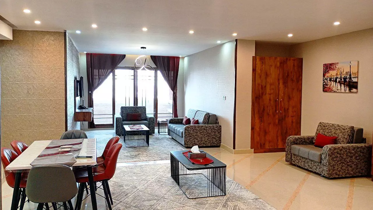 Alibaba https://cdn.alibaba.ir/ostorage/hotel-accommodation-images/685d2929a1e6f83605b73a45_سوئیت دو خوابه VIP (1).webp